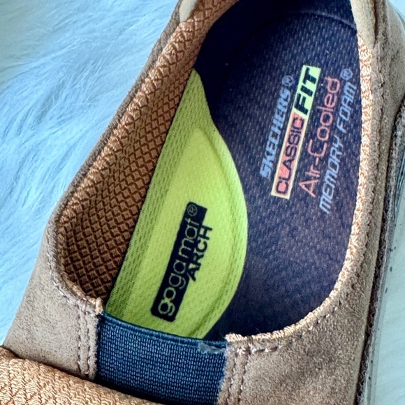 NWOB Skechers Proven–Renco Men’s Slip-On Shoes Brown Canvas & Suede Size‎ 8.5 main image 11